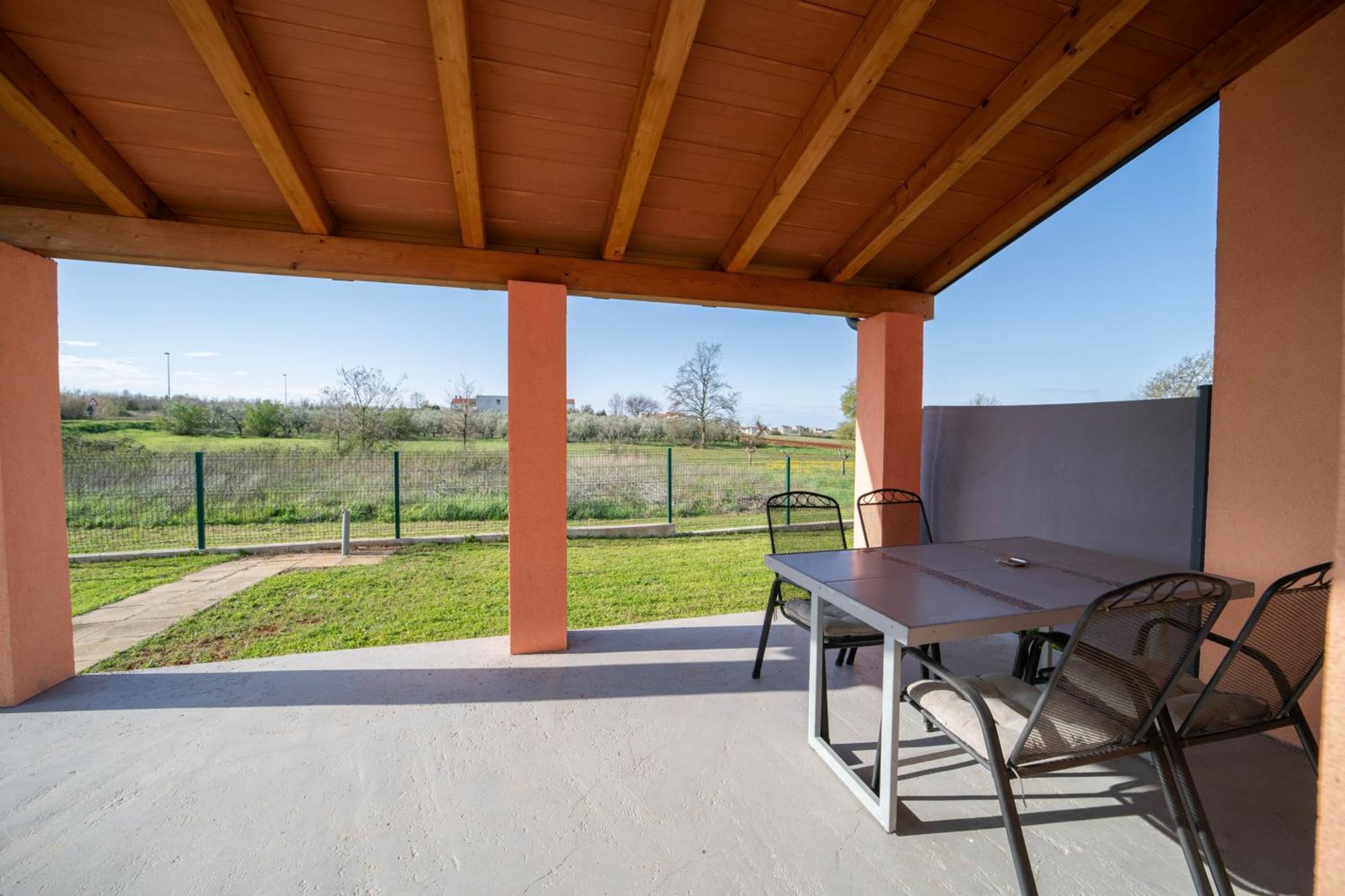 Apartment Thomas Novigrad Istria Exterior foto